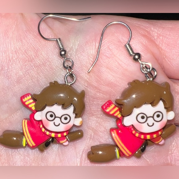 $3 EARRINGS. NEW. $3 WITH ANY $10 ORDER OR MORE STAINLESS STEEL HOOKS - Picture 2 of 16